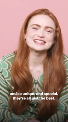 2022-06_-_Glamour_UK_BTS_video_2_mp40289.jpg