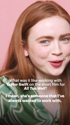 2022-06_-_Glamour_UK_BTS_video_2_mp40320.jpg