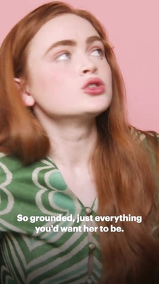 2022-06_-_Glamour_UK_BTS_video_2_mp40332.jpg