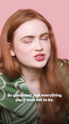 2022-06_-_Glamour_UK_BTS_video_2_mp40333.jpg