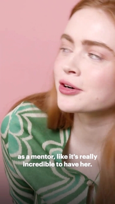 2022-06_-_Glamour_UK_BTS_video_2_mp40338.jpg