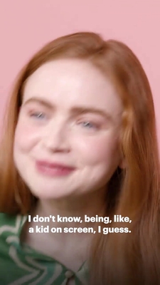 2022-06_-_Glamour_UK_BTS_video_2_mp40352.jpg
