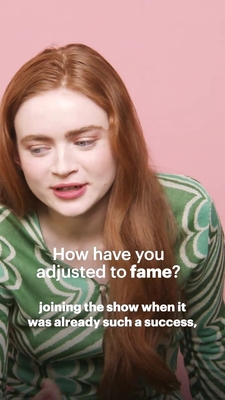 2022-06_-_Glamour_UK_BTS_video_2_mp40372.jpg