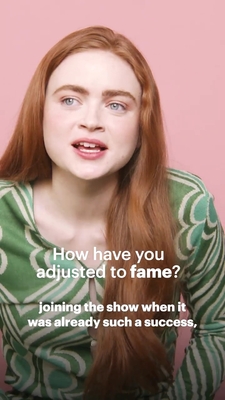 2022-06_-_Glamour_UK_BTS_video_2_mp40374.jpg