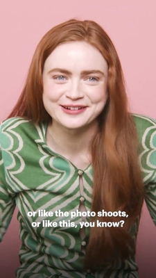 2022-06_-_Glamour_UK_BTS_video_2_mp40387.jpg