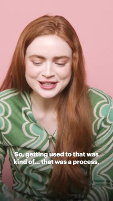 2022-06_-_Glamour_UK_BTS_video_2_mp40392.jpg