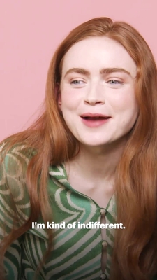2022-06_-_Glamour_UK_BTS_video_2_mp40470.jpg