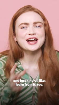 2022-06_-_Glamour_UK_BTS_video_2_mp40482.jpg