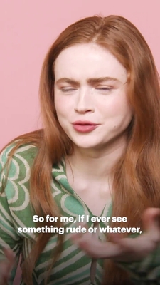 2022-06_-_Glamour_UK_BTS_video_2_mp40486.jpg