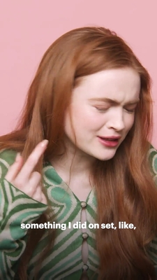 2022-06_-_Glamour_UK_BTS_video_2_mp40491.jpg