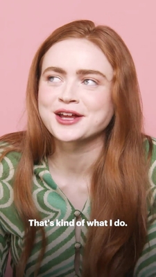 2022-06_-_Glamour_UK_BTS_video_2_mp40498.jpg