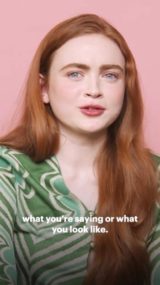 2022-06_-_Glamour_UK_BTS_video_2_mp40569.jpg