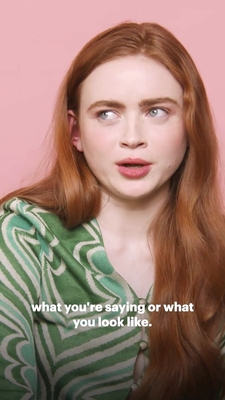 2022-06_-_Glamour_UK_BTS_video_2_mp40570.jpg