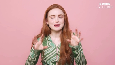 2022-06-01_-_Glamour_UK_Interview_mp47480.jpg