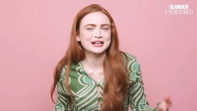 2022-06-01_-_Glamour_UK_Interview_mp47484.jpg