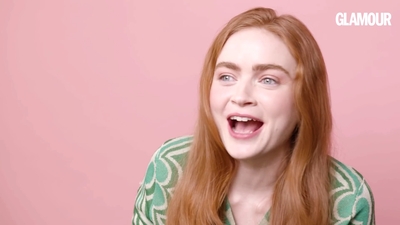 2022-06-01_-_Glamour_UK_Interview_mp47499.jpg