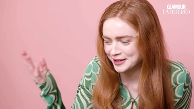 2022-06-01_-_Glamour_UK_Interview_mp47518.jpg