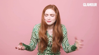 2022-06-01_-_Glamour_UK_Interview_mp47525.jpg