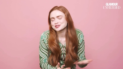 2022-06-01_-_Glamour_UK_Interview_mp47598.jpg