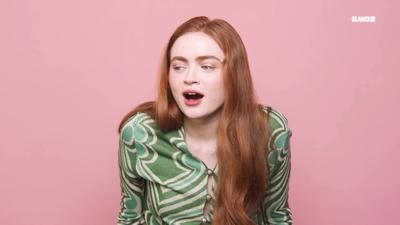 2022-06-01_-_Glamour_UK_Interview_mp47643.jpg
