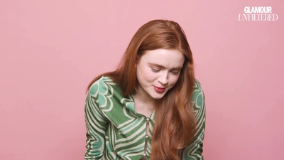 2022-06-01_-_Glamour_UK_Interview_mp47658.jpg