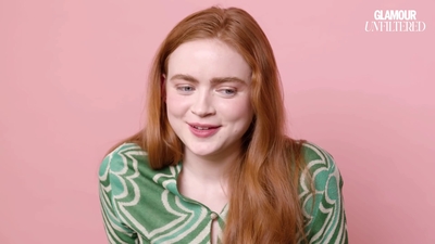 2022-06-01_-_Glamour_UK_Interview_mp47666.jpg