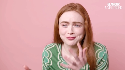 2022-06-01_-_Glamour_UK_Interview_mp47693.jpg