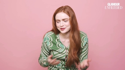 2022-06-01_-_Glamour_UK_Interview_mp47699.jpg