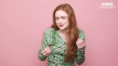 2022-06-01_-_Glamour_UK_Interview_mp47700.jpg
