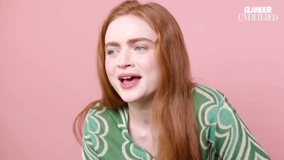 2022-06-01_-_Glamour_UK_Interview_mp47726.jpg