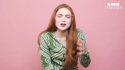 2022-06-01_-_Glamour_UK_Interview_mp47730.jpg