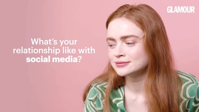 2022-06-01_-_Glamour_UK_Interview_mp47735.jpg