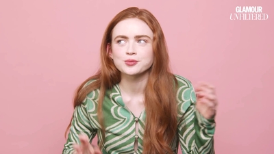 2022-06-01_-_Glamour_UK_Interview_mp47756.jpg