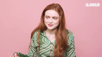 2022-06-01_-_Glamour_UK_Interview_mp47764.jpg