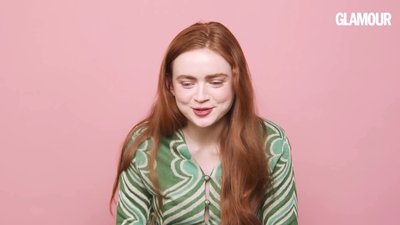 2022-06-01_-_Glamour_UK_Interview_mp47774.jpg