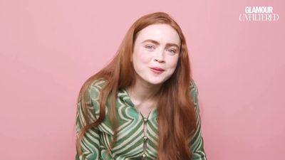 2022-06-01_-_Glamour_UK_Interview_mp47783.jpg