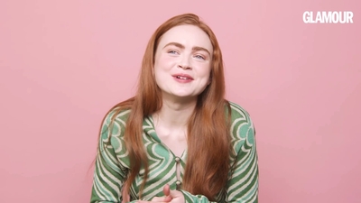 2022-06-01_-_Glamour_UK_Interview_mp47798.jpg