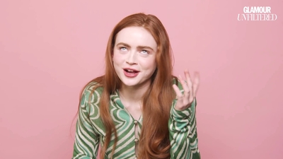 2022-06-01_-_Glamour_UK_Interview_mp47814.jpg