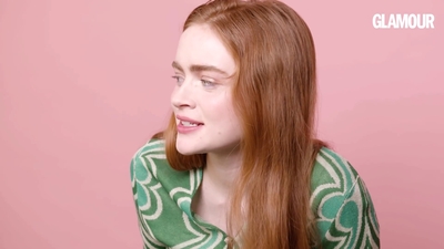 2022-06-01_-_Glamour_UK_Interview_mp47826.jpg