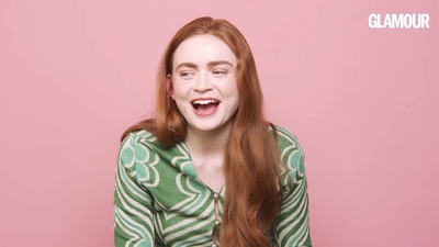 2022-06-01_-_Glamour_UK_Interview_mp47834.jpg