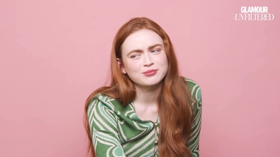 2022-06-01_-_Glamour_UK_Interview_mp47874.jpg