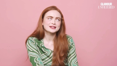 2022-06-01_-_Glamour_UK_Interview_mp47875.jpg