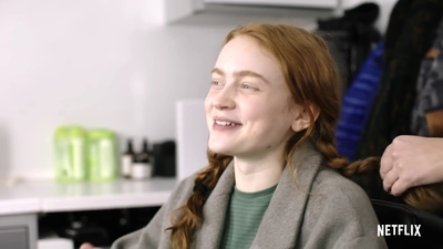 2022-06-02_-_Interview_from_the_Hair_Chair_Sadie_Sink_mp47902.jpg