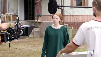 2022-06-02_-_Interview_from_the_Hair_Chair_Sadie_Sink_mp47944.jpg