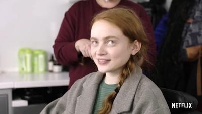 2022-06-02_-_Interview_from_the_Hair_Chair_Sadie_Sink_mp47978.jpg