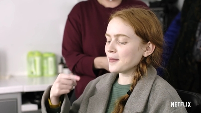 2022-06-02_-_Interview_from_the_Hair_Chair_Sadie_Sink_mp47991.jpg