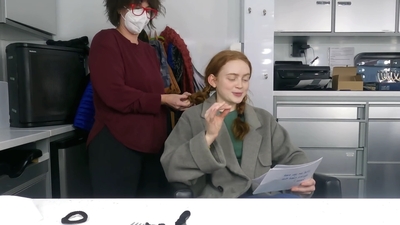 2022-06-02_-_Interview_from_the_Hair_Chair_Sadie_Sink_mp47994.jpg