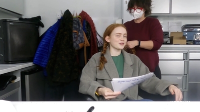 2022-06-02_-_Interview_from_the_Hair_Chair_Sadie_Sink_mp48050.jpg