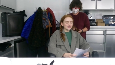 2022-06-02_-_Interview_from_the_Hair_Chair_Sadie_Sink_mp48076.jpg