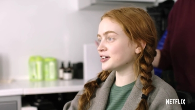 2022-06-02_-_Interview_from_the_Hair_Chair_Sadie_Sink_mp48103.jpg